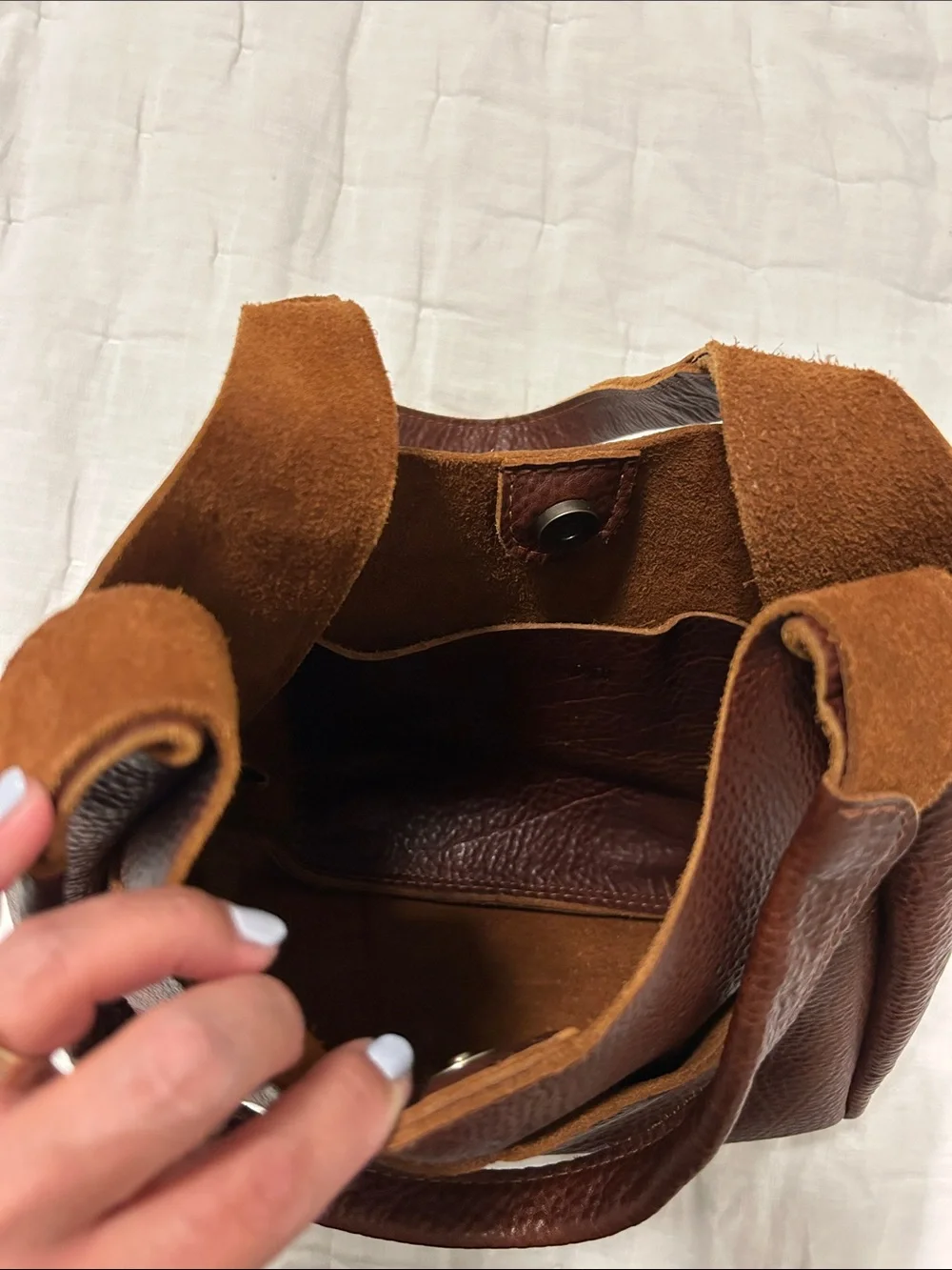 Portland Leather Large Madison Shoulder Bag, Nutmeg - Picture 5 of 5